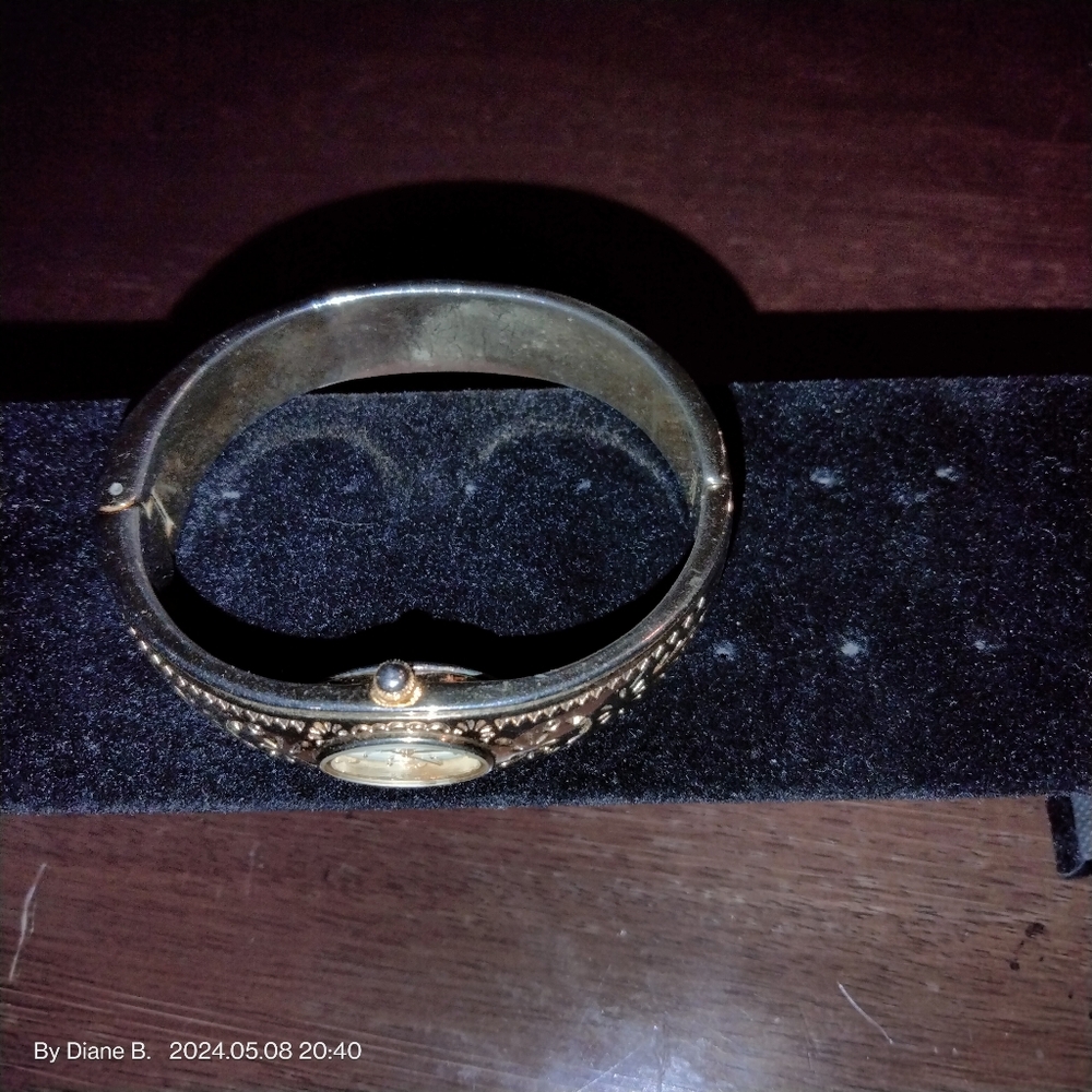 Studio Time Silver Etch Bangle Watch - image 3